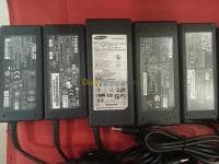 Chargeur Pour Laptop AC ADAPTER — vignette 3