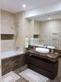 Location Appartement F4 Alger Hydra — vignette 2