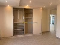 Location Appartement F5 Alger Hydra — vignette 4