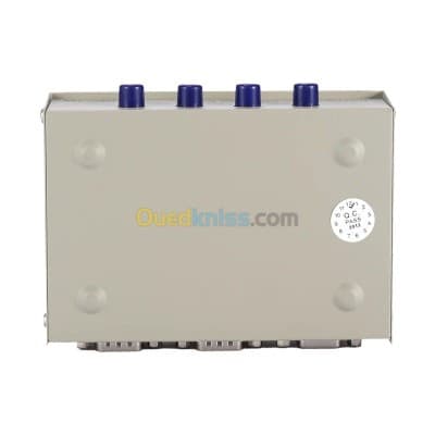 Switch 4 Ports ( RS232 COM DB9 )