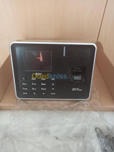 pointeuse biometrique