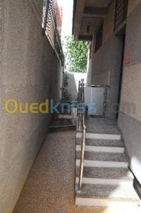 Location Appartement F3 Alger Bordj el bahri — vignette 4
