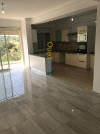 Location Appartement F3 Alger Cheraga — vignette 2