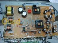LCD PHILIPS pièces de rechange d'origine  (carte mere , alimentation ,2 inverter.. d'un LCD PHILIPS — vignette 5