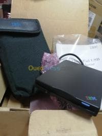 IBM USB Portable Diskette Drive — vignette 3