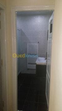Location Appartement Alger Hydra — vignette 3