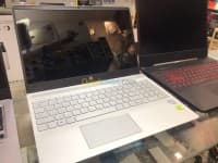 HP PAVILION i5 8ém 16GB SSD HDD 940MX — vignette 2