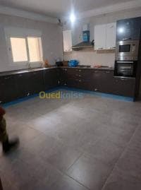 Location Appartement Alger Birkhadem — vignette 5
