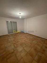 Location Appartement F3 Alger Ben aknoun — vignette 2