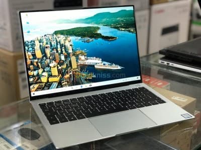 HUAWEI MATEBOOK X PRO i7 8ém 4K MX150
