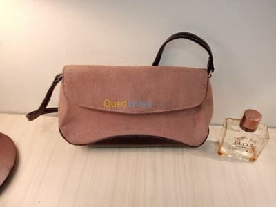 Sac à main femmes en daim