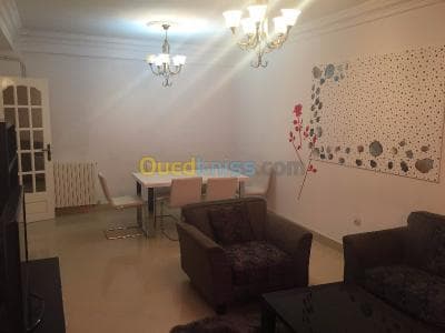 Location Appartement F4 Alger Hydra