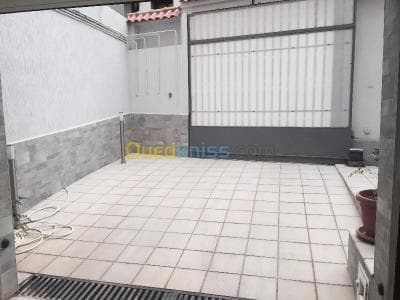 Location Appartement F4 Alger Hydra