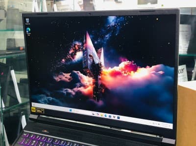 Acer Nitro V16s
