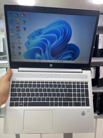 HP PROBOOK 450 G7 / i5 10210U / 08GB / 256 GB / 15.6pouce FHD IPS