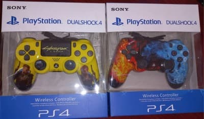 Manettes Sans Fil DualShock 4 pour PS4 Éditions Spéciales (Neuf en Boîte)