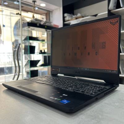 Asus TUF Gaming F15 15,6 144Hz i5-11400H 16 Go DDR4 512 Go SSD GeForce RTX 2050 4 Go GDDR6