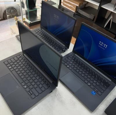 Asus ExpertBook 14 i5 1335U 16 Go de RAM 512 Go SSD NVMe 14 Full HD 360 degré
