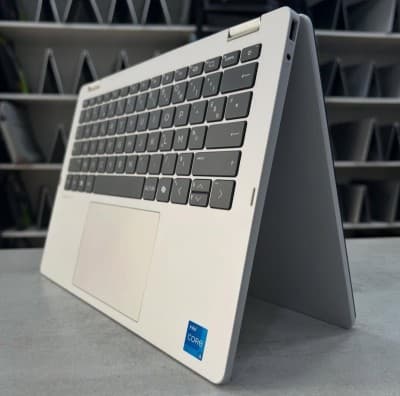 HP OMNIBOOK FLIP 5 2en1 Tactile 2K 14 pouces i5-1334U 16 Go 512 Go SSD NVMe Intel Iris Xe