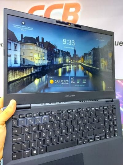 ASUS EXPERTBOOK Intel Core i5-1240P 18 Mo de cache, 'à 4,40 GHz RAM 16GB DDR4 1TB SSD 15.6" FULL HD