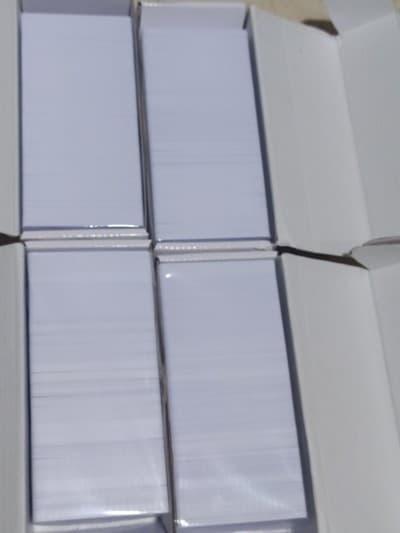 Cartes pvc rfid 125 khz et 13.56. khz