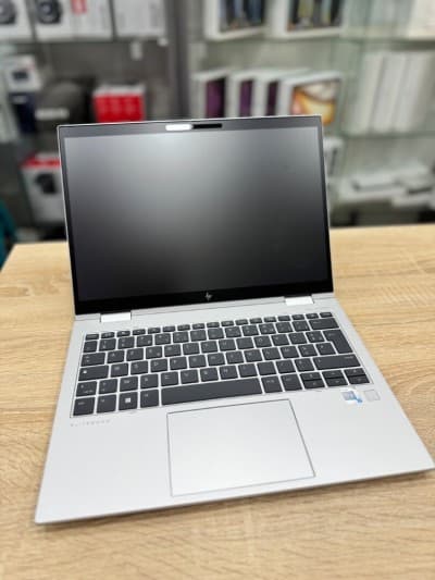 HP ELITBOOK 830 G10 i7 2en1 1365U 32G 512G SSD TACTILE X360
