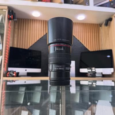 Canon 100mm f/2.8 serie L en excellent état
