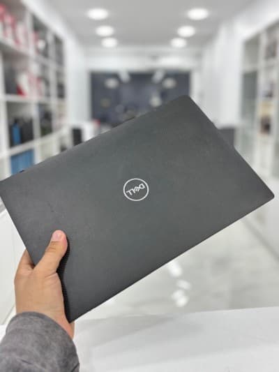 DELL LATITUDE 5400 tactile i5-8/ssd nvme 256 /8 ram ddr4 (EU)