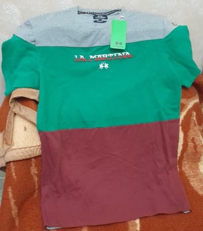 Deux Beaux Tshirts Neuves Lamartina En Bonne Et Haute Qualité Et D'origine,.Tailles:XL