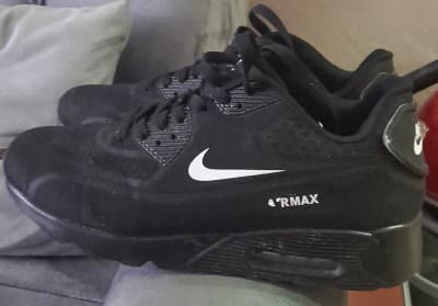 Basket Nike Air Max Noir Et Neuve, Pointure: 42.