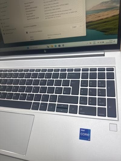 HP ELITBOOK 650 G10 i7-1355u 16B /512 NVMe