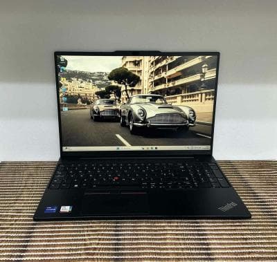 Lenovo ThinkPad E16 Gen1 i7 1355U 16GB 512GB 16"
