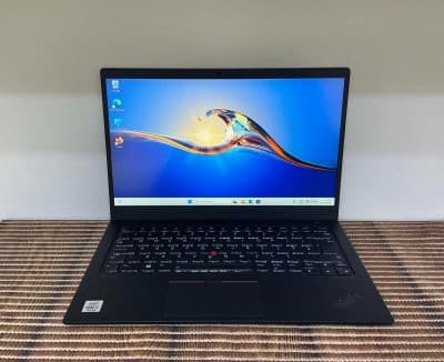 Lenovo ThinkPad X1 Carbon Gen 8 i7 10510U 16GB 512GB 14