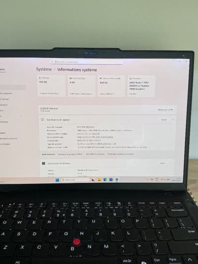 Lenovo THINKPAD P14S GEN 5 RYZEN 7 PRO 8840 HS 64GB 1TB AMD RADEON 780M (4GB)