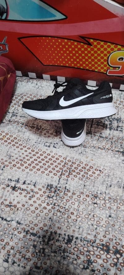 Nike 42