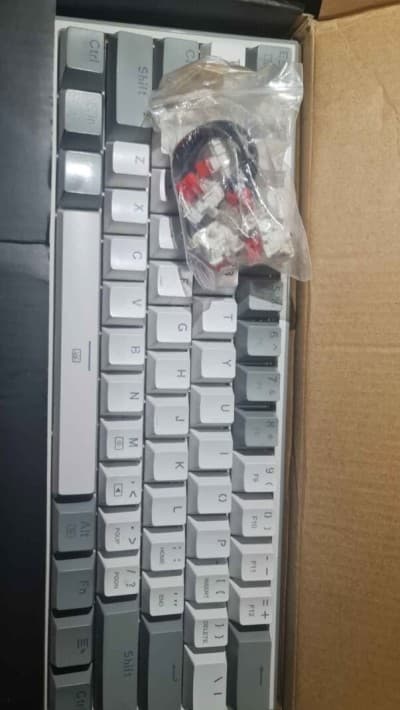 Clavier mechanique REDDRSGON FIZZ K617-RGB.