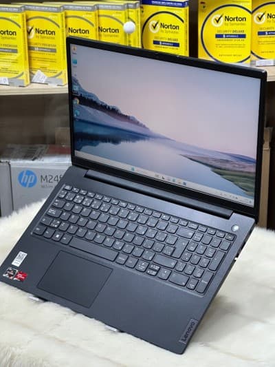 LENOVO V15 G4 ABP AMD RYZEN 5 5500U 8GO 256GO SSD