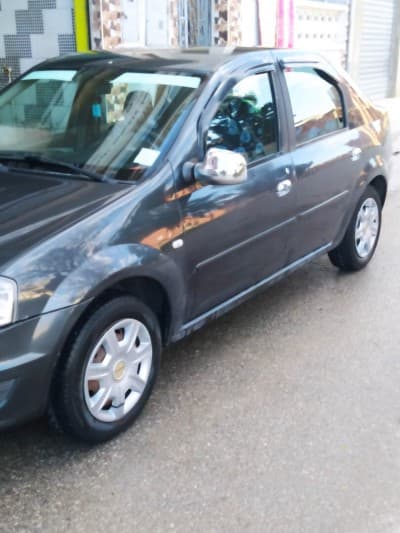 Dacia Logan 2010 لاتوت