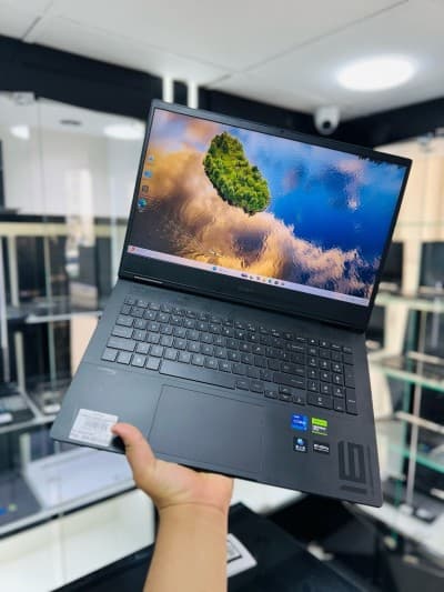 HP OMEN 16 I7-14650Hx 16GB DDR 5 512GB SSD NVME RTX 4070 8GB 2K 240Hz