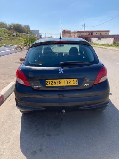 Peugeot 207 2012