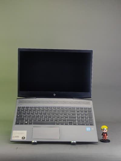 HP ZBOOK 15V G5 I7 8750H NVIDIA quadro p620 32gb RAM 1tb SSD écran 15,6"