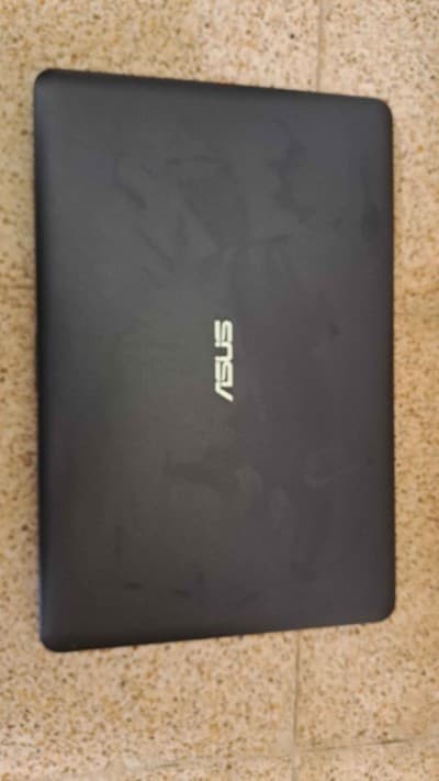 PC Portable ASUS i3 7ème et SSD 256GB Léger et Rapide