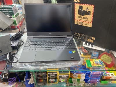 HP VICTUS GAMING LAPTOP RTX 3050 16 GO RAM SSD LIVRAISON DISPONIBLE