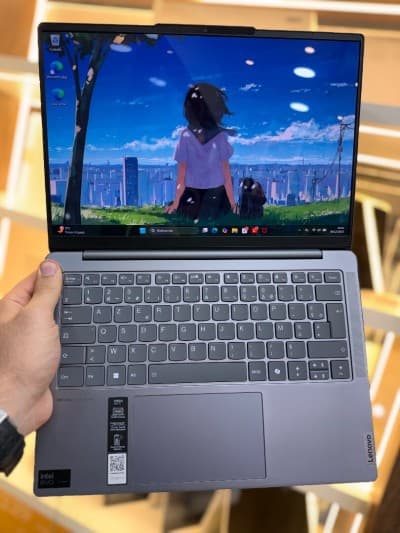 Lenovo Yoga Slim 7i OLED - Ultra 7 155H - 16Go - 512Go - Intel ARC Graphics