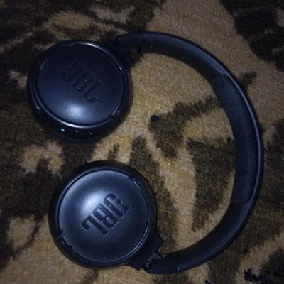 JBL TUNE560BT