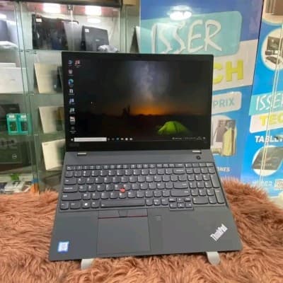 Lenovo Thinkpad T590 Avec pavé numérique.