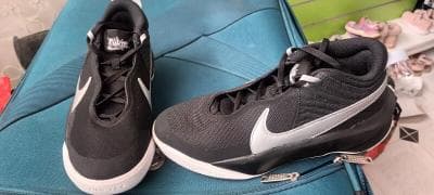 Nike montante