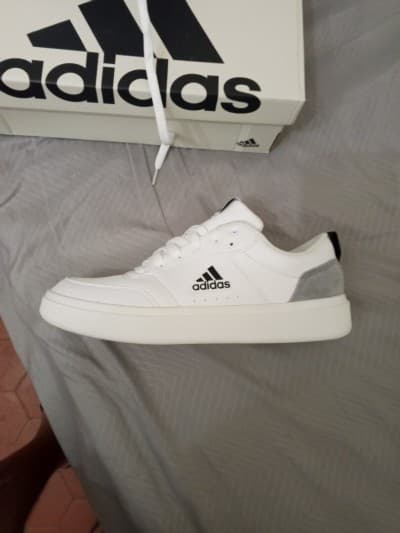 Basket Adidas Original 42