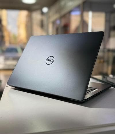 PC LAPTOP DELL VOSTRO 5481