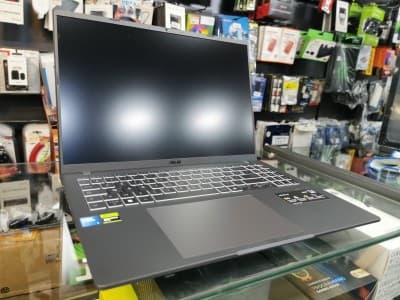 Asus Corée 5 / Ram 16gb DDR5 /512GB SSD NVME GEN 4 / RTX 4050/ 144HZ